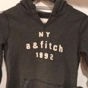 Abercrombie & Fitch sweatshirt